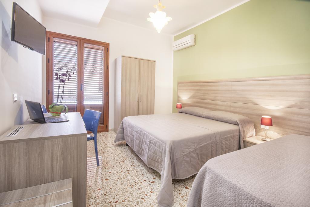 B&B La Torre Castellammare del Golfo Pokoj fotografie